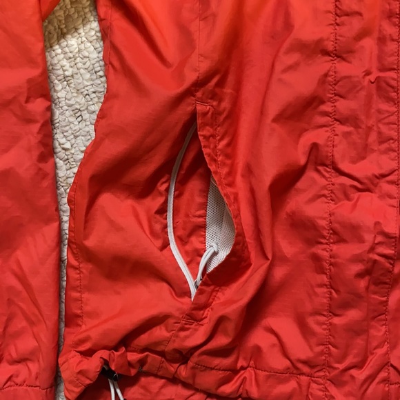 women’s North face size Medium orange wind breaker - Picture 2 of 10